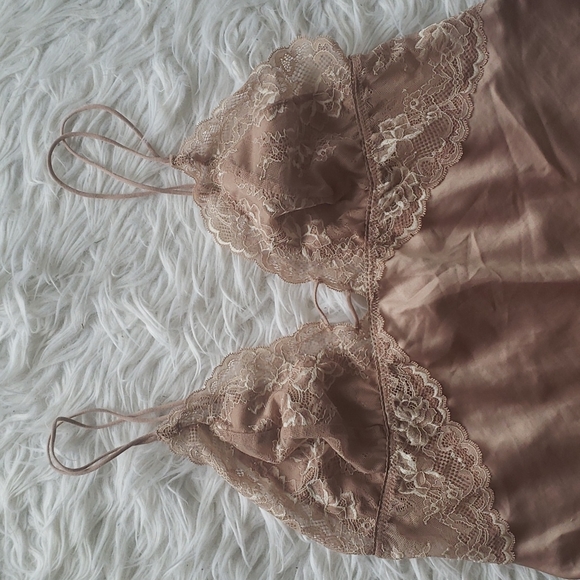 In Bloom nightie - Picture 3 of 4